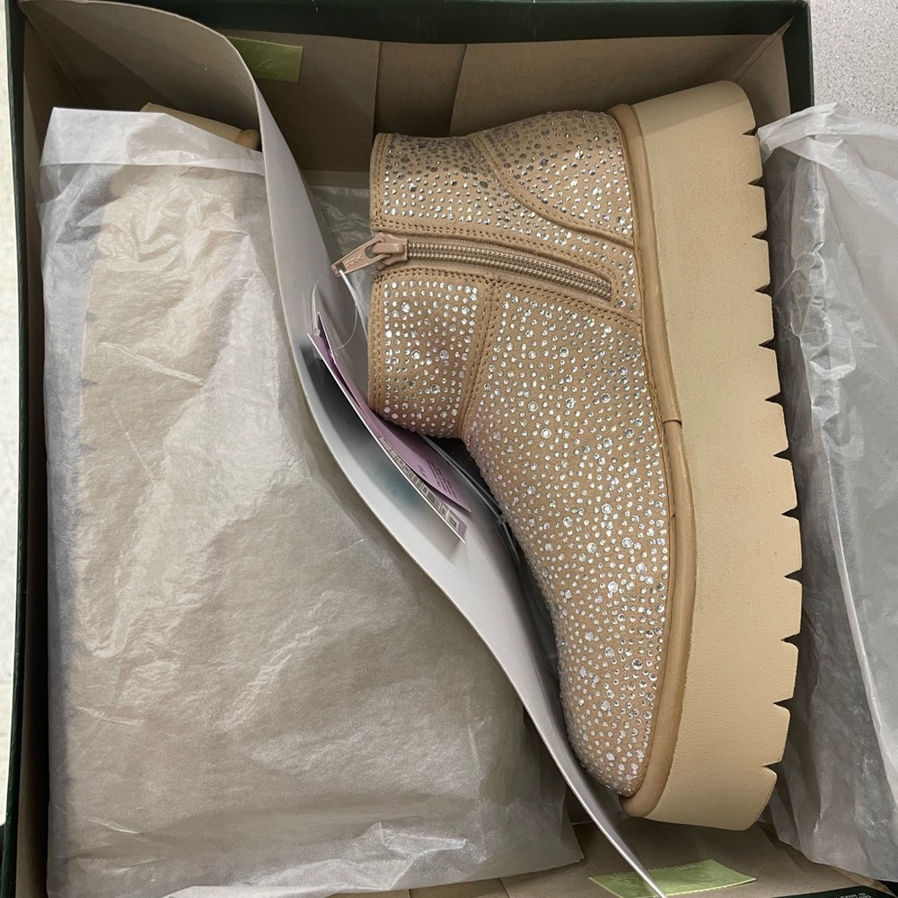 Platform Rhinestone Short Boots - Picture 2 of 4
